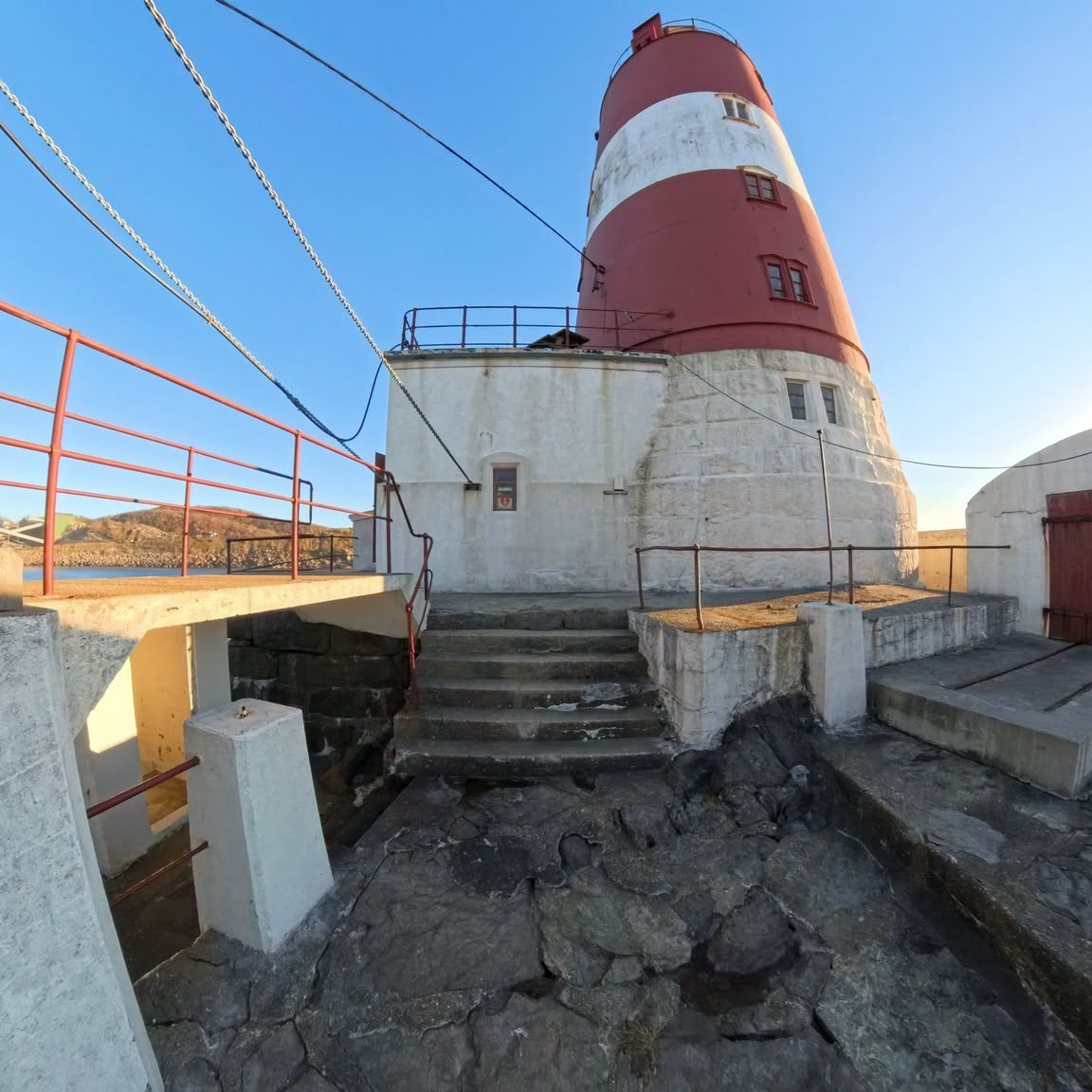 Avant rénovation Phare de Lille Presteskjær avant rénovation